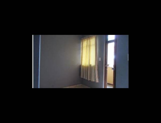 2 BEDROOM APARTMENT FOR SALE IN FLORIDA LAKE